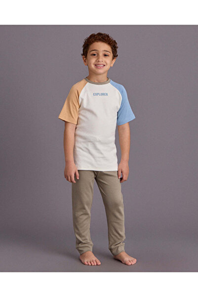 REDTAG Boys White Raglan Pyjama 2 Piece Set