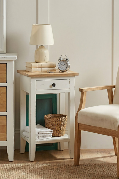 AdnDesing Chevron & Oak Doğal Ahşap Eskitme Masif Yan Sehpa - Kurulumsuz Komo...