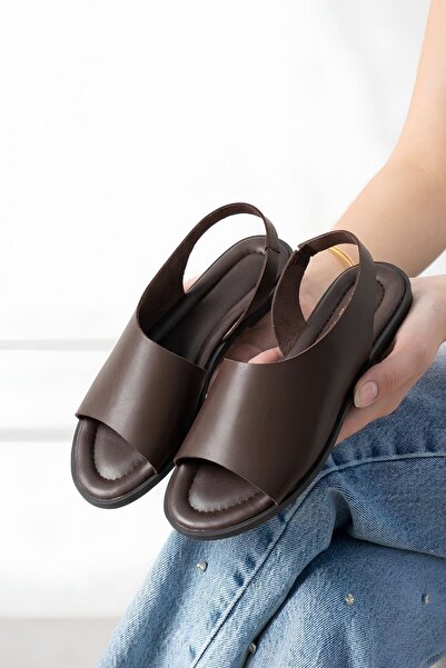 FUGA MODA Sandale Cadiz maro din piele moale cu talpă moale