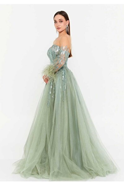 NO BRAND Vrn-Drs-009 |   Sequin and Feather Evening Dress