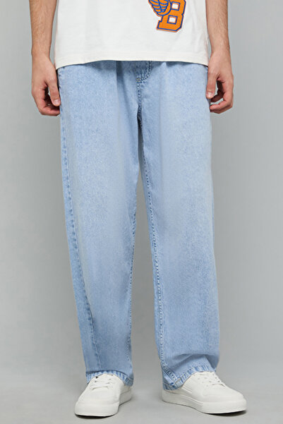 R&B Washed Relaxed Fit Jeans with Button Closure