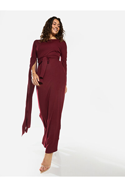 House of Moda By Styli Tie-Waist Cape Sleeve Maxi Dress