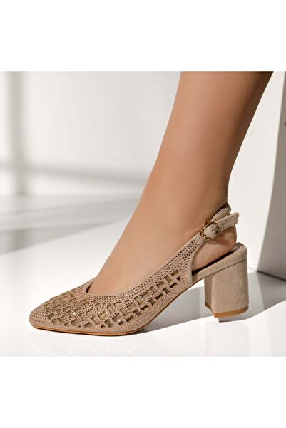 Modlet.ro Women's beige block-heeled shoes with applied stones INA9
