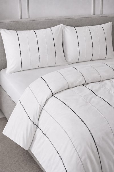 XVA Luna Double Duvet Cover Set |   240X220 cm |   2 Pieces 50X70 cm with Pillowcases |   Premium Striped Design