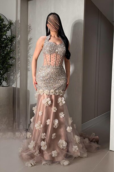 Diva style Embroidered Evening Dress with Flowers