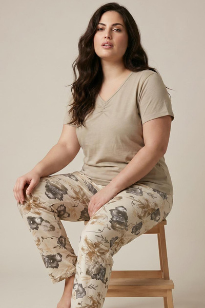 Siyah İnci Beige Patterned Large Size Oversized Viscose Knitted Pajama Set