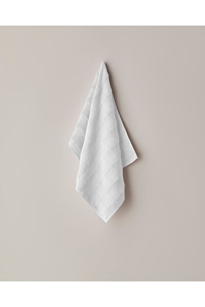 LC Waikiki Nevavm Farkıyla Bubble Cotton Face Towel 50X80 cm Ecru