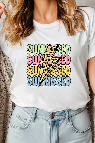 Sarah's Boutique Women's T-shirt – 100% cotton – Sunkissed Bold
