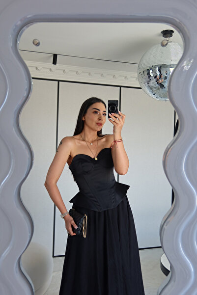 Özge Özgenç Balenli Saten Büstiyer