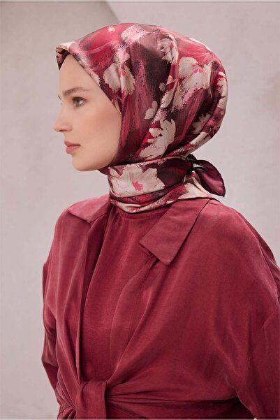 Belli Tivil Saf İpek Eşarp IST 4217 - 86 Bordo Çiçekli Desen