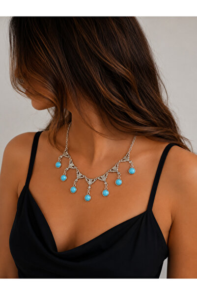 Vintage Choker Necklace with Round Turquoise Pearl Detail