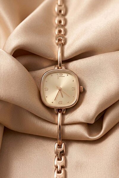 The Watch Hellin Women's Gold Steel Watch – Champagne Dial Square Case Luxury...