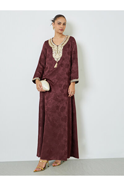 Amirah By Styli Burgundy Lace Insert Embellished Jalabiya