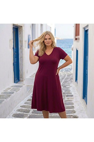 Temporium Women's Plus Size Viscose Fabric Short Sleeve Dress