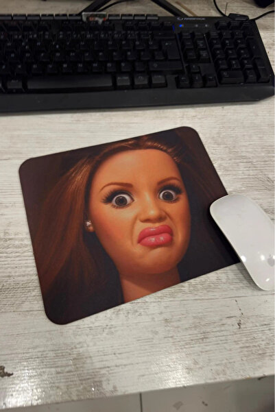 MAĞAZA DEPOM Mousepad - Barbie Tiksinti