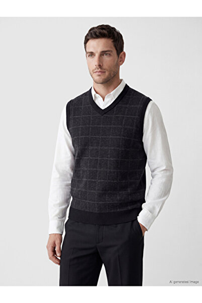 LC Waikiki Esvab • Modern & Distinctive V Dikim Men's Knitwear Vest