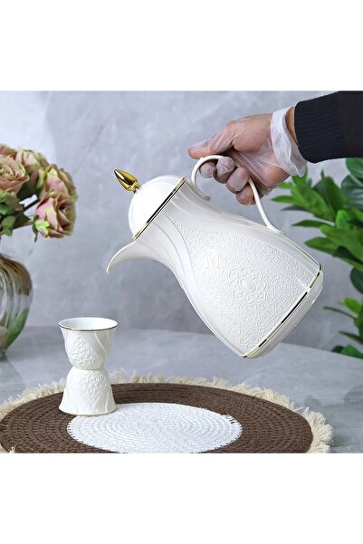 Al Hadaya Mall Elegant and Luxurious Design Coffee Thermos - Beige - 0.60 Liters
