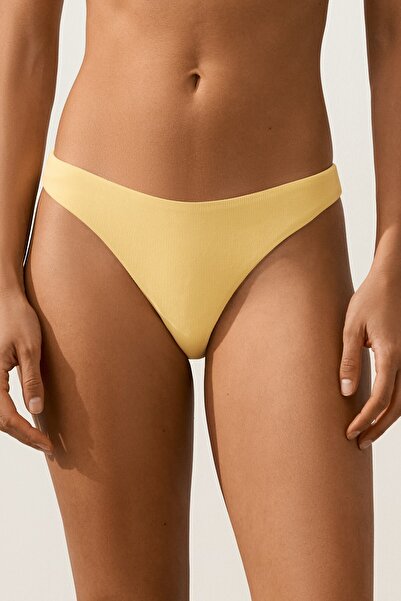 Oysho U kesim fitilli Brezilya modeli bikini altı
