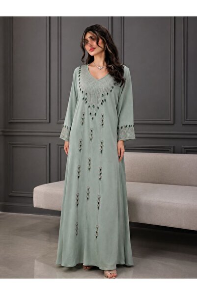 Jood Luxurious Jalabiya with Front Embroidery and Wide Sleeves