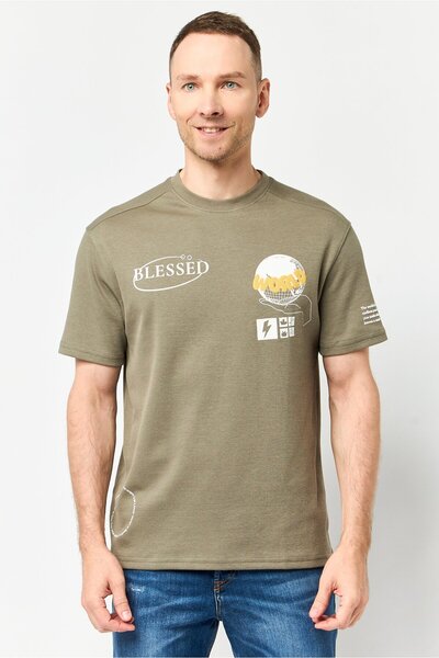 COLOR HUNT Men Crew Neck Graphic Print Short Sleeve T-Shirt, Olive