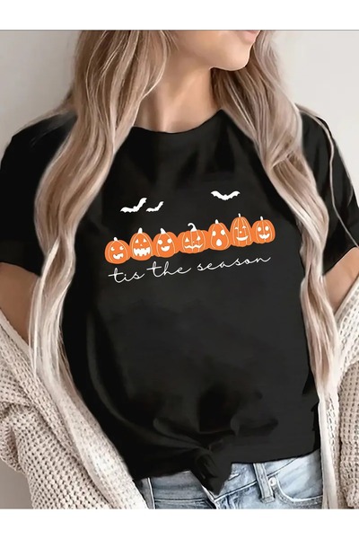 212Wear تي شيرت أسود بأكمام قصيرة للنساء مزين بتصميم يعرض شكل اليقطين في الها...