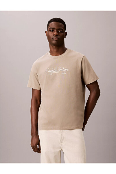 Calvin Klein Erkek Normal Kalıp Logo Desenli Yuvarlak Yaka Pamuklu Kısa Kollu...