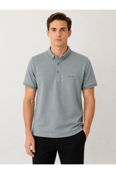 CLASSİCS MEN Ανδρικό μπλουζάκι Glow Slim Fit με κοντό μανίκι και λαιμόκοψη πό...