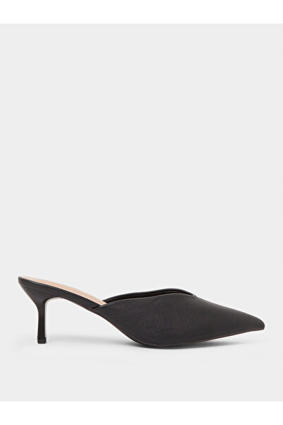 Styli Black Pointed Toe Mules