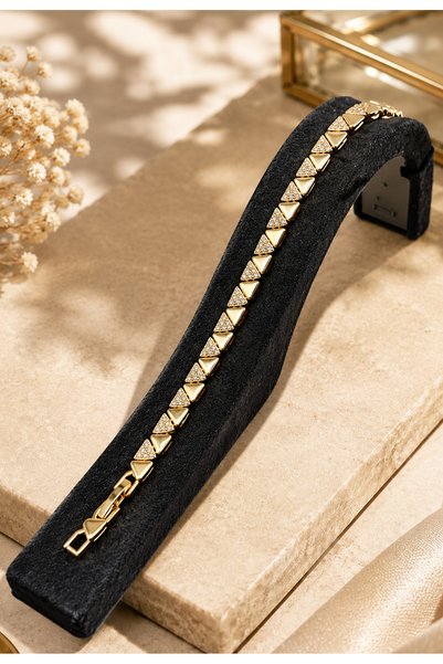 Merand Women's Gold Color Stone Triangle Detailed Elegant and Stylish Bracelet Mrd-33480001
