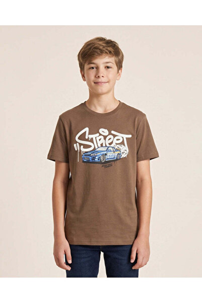 REDTAG Senior Boys Brown Street Car Graphic T-Shirt