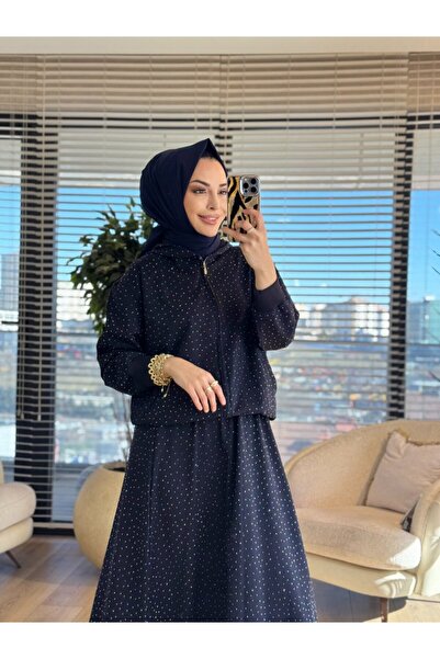 Ketche 52826 طقم تنورة بسحّاب وطباعة حجرية باللون الأزرق الداكن