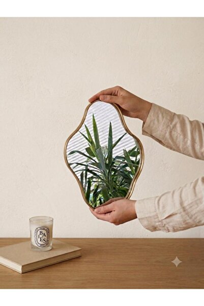 Evrio Asymmetrical Patterned Presentation Tray and Decorative Wall Mirror