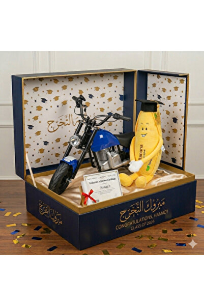 ceneric 36V Electric Tank with Sound and Smoke + Free Banana Doll