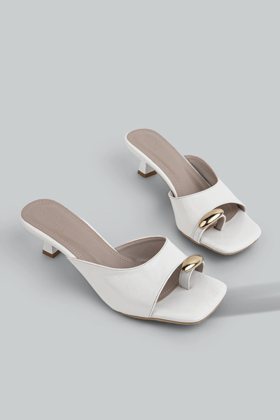 bakac store Liora White Flip-Flop Short Heeled Slippers with Gold Detail