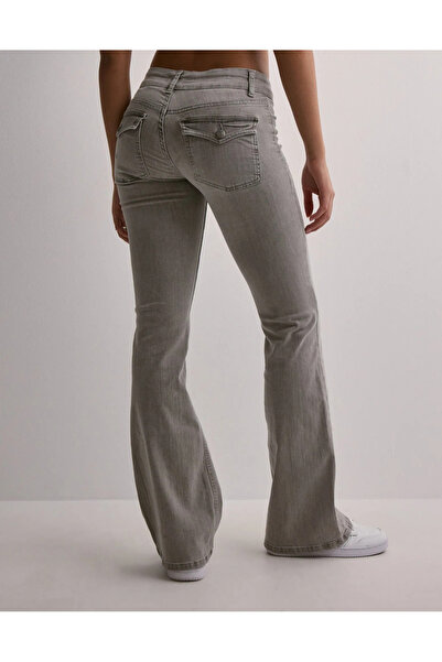 Messy Girls İspanyol Paça Esnek Kumaş Düşük Bel Bootcut Arka Cep Düğme Detayl...