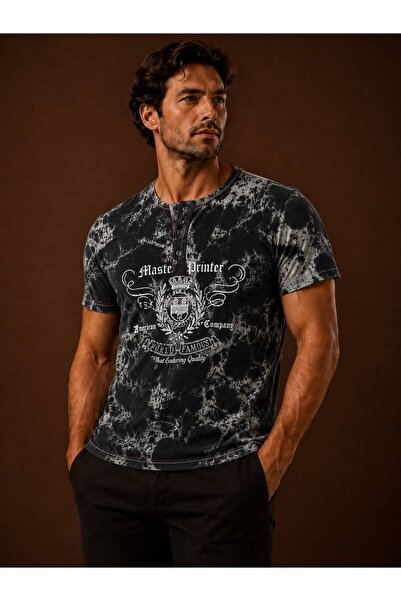 TAMKO Henley Yaka Batik Süprem Baskılı Siyah Erkek Tişört