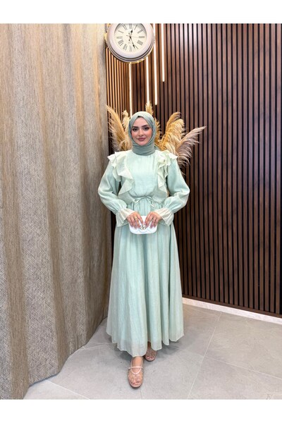 Fashionbox Vera Ruffle Detailed Dress |   Mint