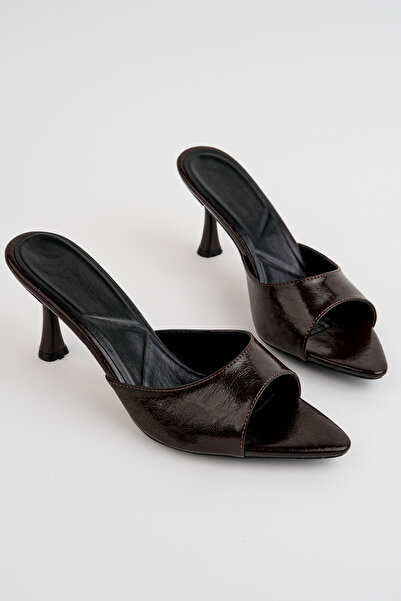 SOFT JAZZ Crinkled Patent Leather High Heel Slippers