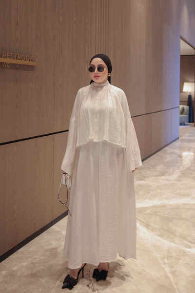 İmajButik Ecru Waist-Tie Pleated Shirt and Skirt Set