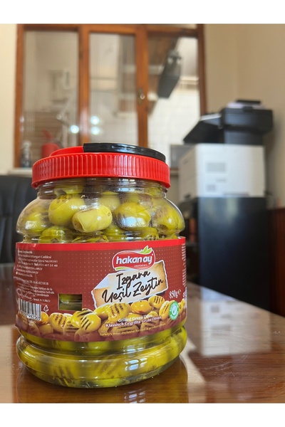 Hakan Ay Gemlik Zeytinleri Hakan Ay Zeytincilik 4XL Izgara Siyah Zeytin 140-160 Kalibre 900 g – İri Taneli – Etli – Kahvaltılık