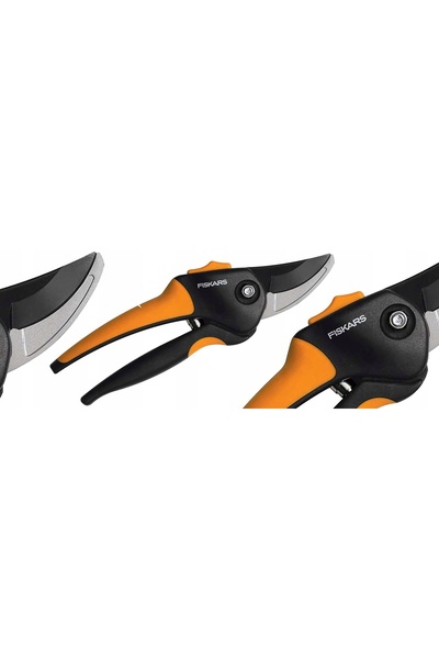 FiSKARS Foarfecă de grădină pentru ramuri, cu lame ascuțite, M SoftGrip 1024711