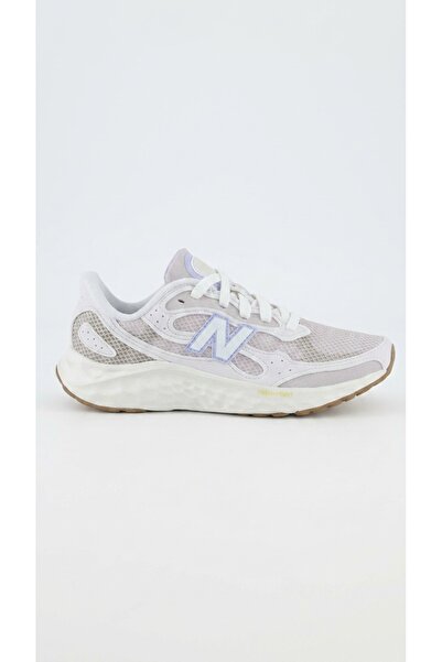 New Balance حذاء رياضي نسائي للجري برباط شبكي ونعل سميك للمشي اليومي مريح وخف...