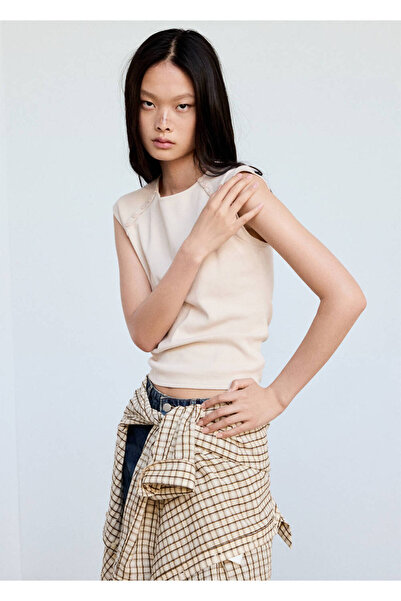 MANGO Woman Button-detail T-shirt