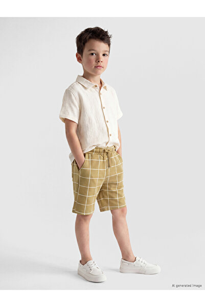 LC Waikiki Nevavm Plaid Boys' Shorts with Elastic Waist