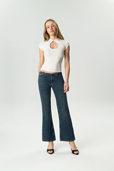 MERLİ. Japanese Style Blouse with Window Detail
