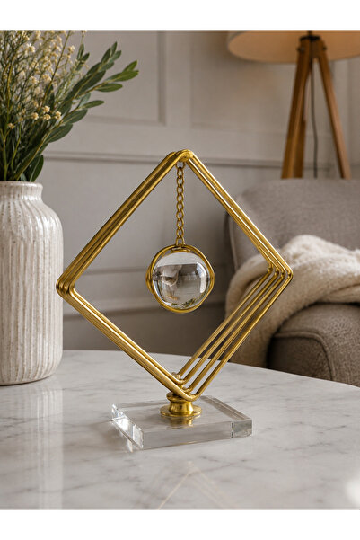 Leila Gold Kristal Cam Küreli Dekoratif Metal Biblo Baklava Model