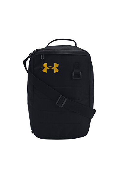 Under Armour Τσάντα παπουτσιών Under Armour Contain, μαύρη/χρυσή