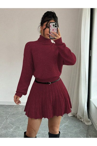 POİNE طقم سترة تريكو نسائية بياقة مدورة مع تنورة قصيرة مطوية
