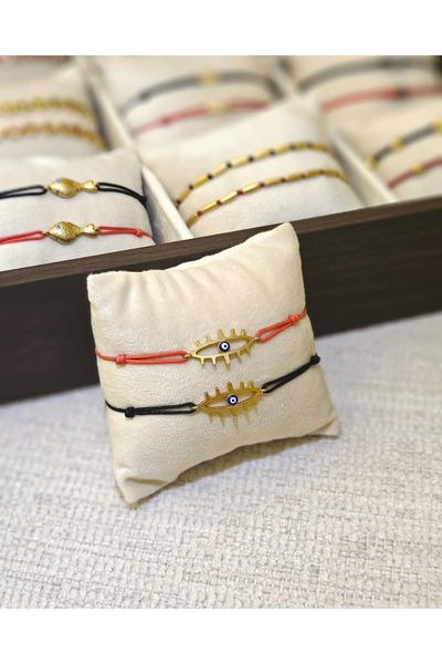 Studio Minibumu Eyelash Evil Eye Bracelet