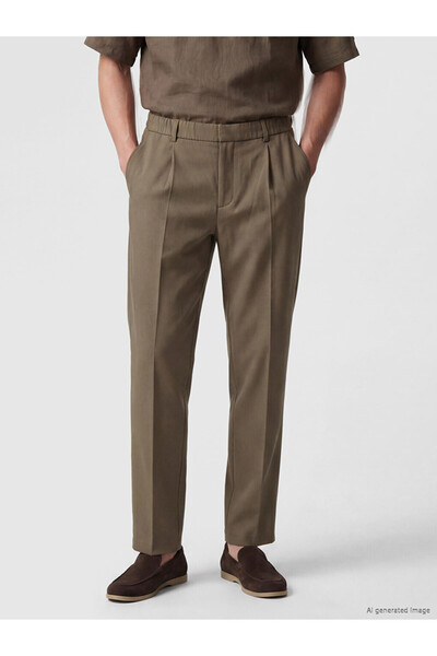 LC Waikiki Rmz Gi̇yi̇m Farkiyla Standard Fit Men's Pleated Trousers